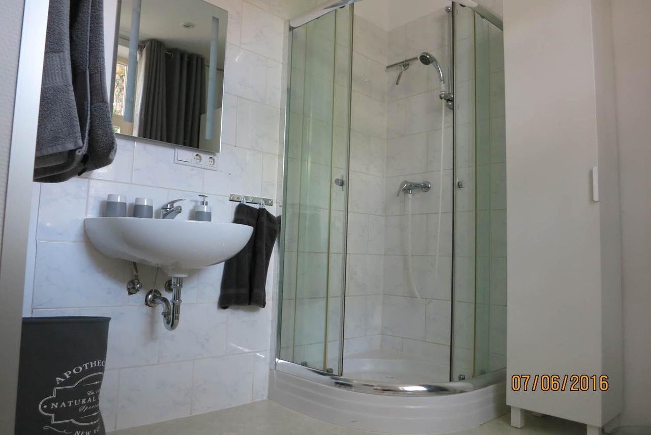 Profair Apartments Near Exhibition Center Ганновер Екстер'єр фото