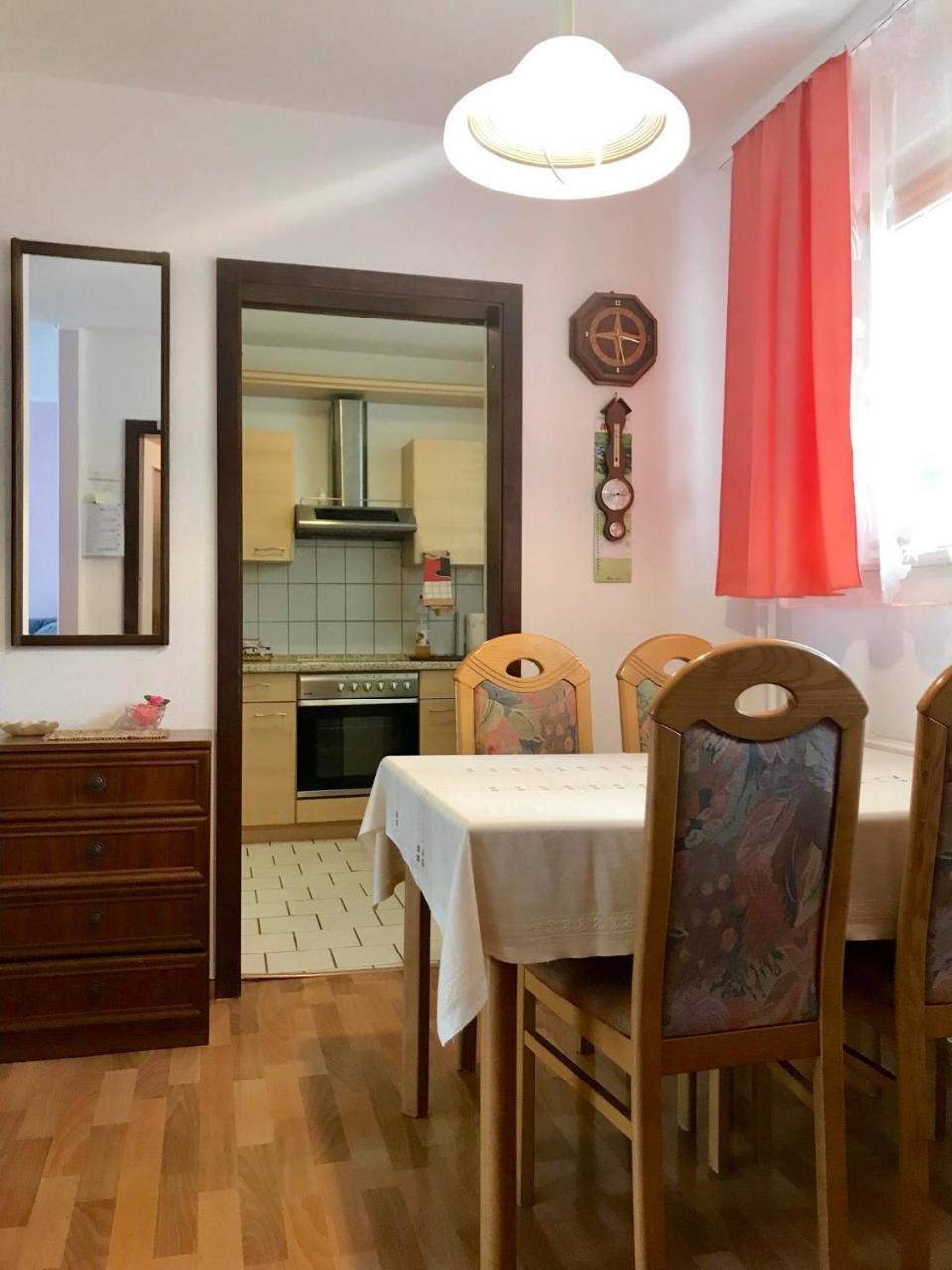 Profair Apartments Near Exhibition Center Ганновер Екстер'єр фото