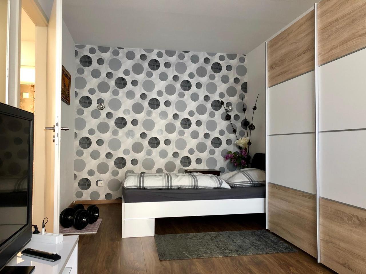 Profair Apartments Near Exhibition Center Ганновер Екстер'єр фото
